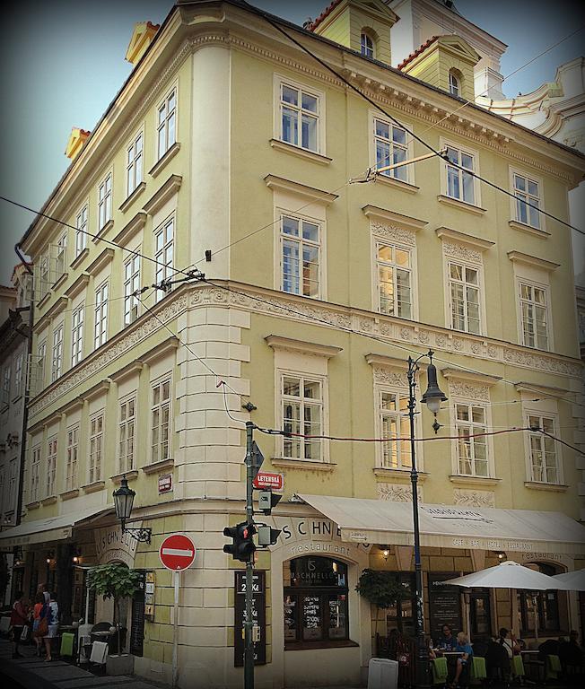 U Schnellu Hotel Prague Exterior photo